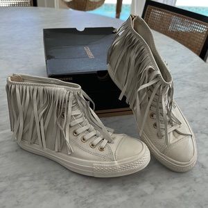 White leather fringe converse high top sneakers! Size women’s 9